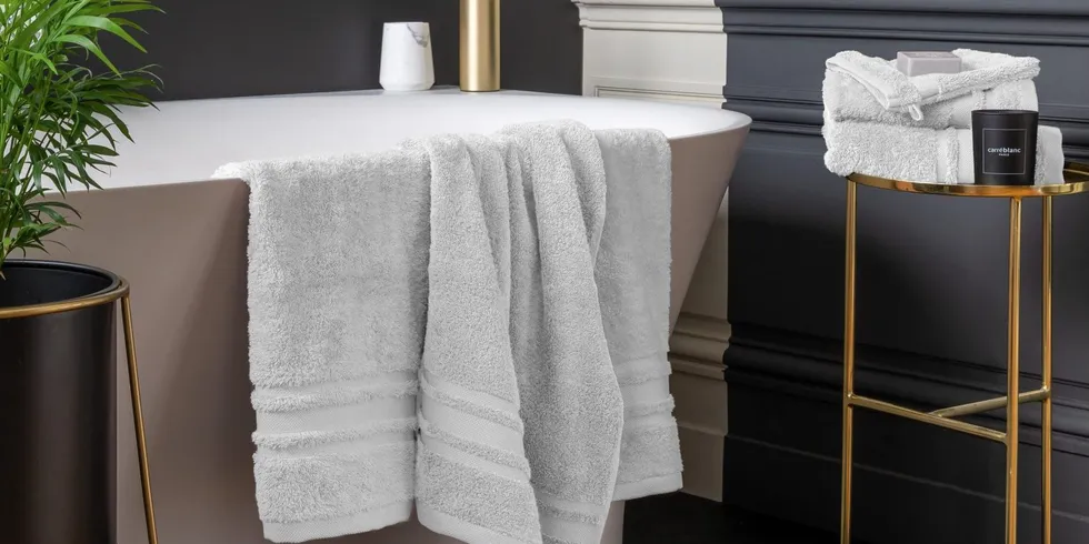 Comment nettoyer une serviette qui a jauni ?