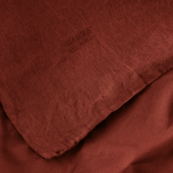 Lin lavé : charme froissé et confort pour votre intérieur