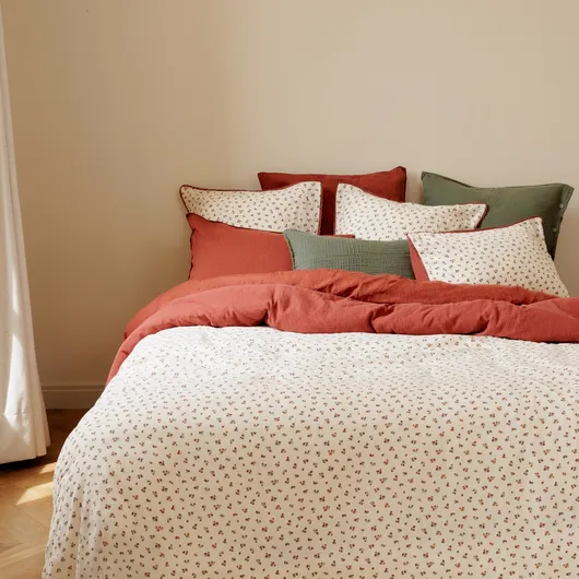  3 matières qui réchauffent en hiver : velours, flanelle et coton brossé