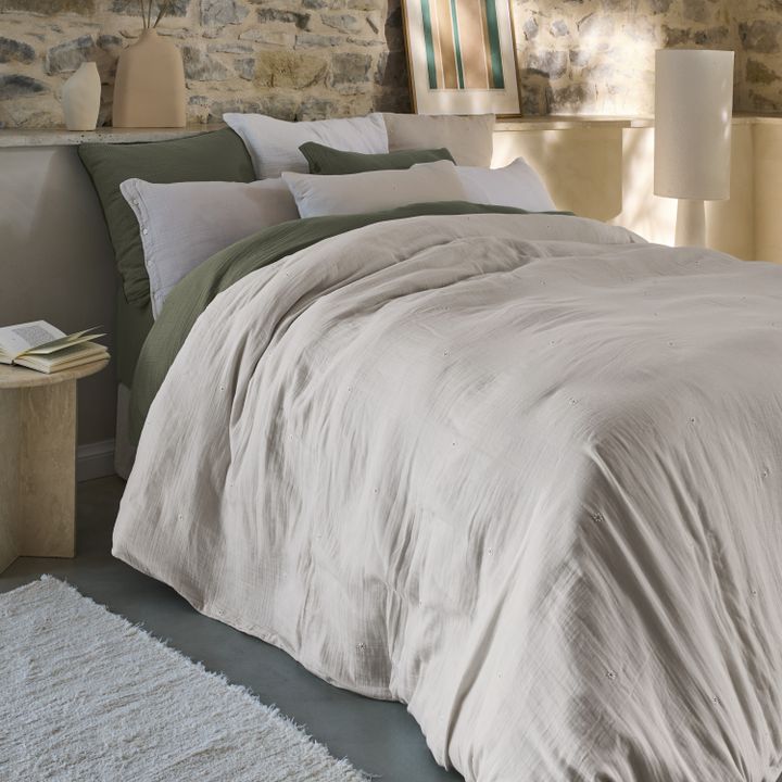 Les secrets du toucher : comment le tissage d'un tissu influence le confort de votre linge