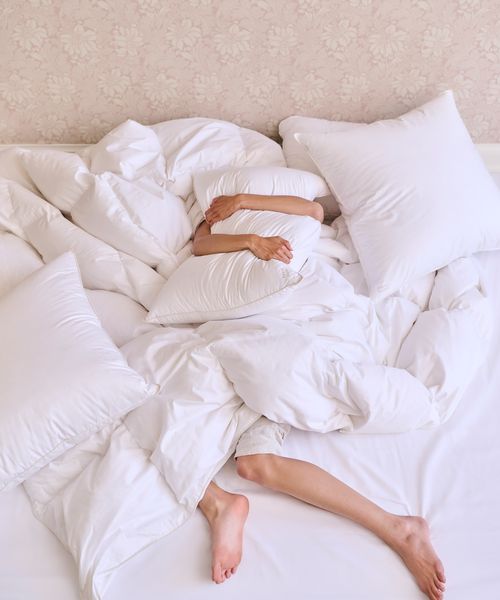 Comment laver une couette qui ne rentre pas dans la machine ?