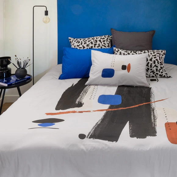 Une chambre au style urbain