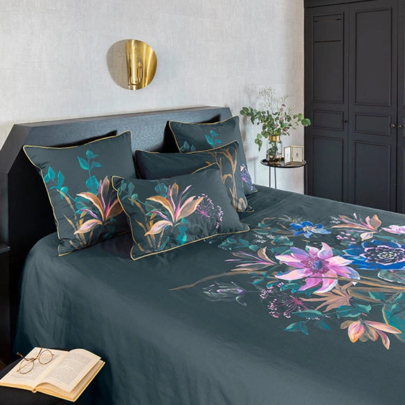 Tendance végétale : 3 parures de lit pour adopter le style floral