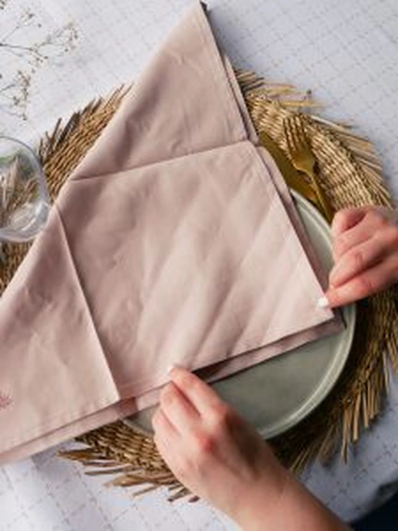 DIY : une déco de table pour Pâques