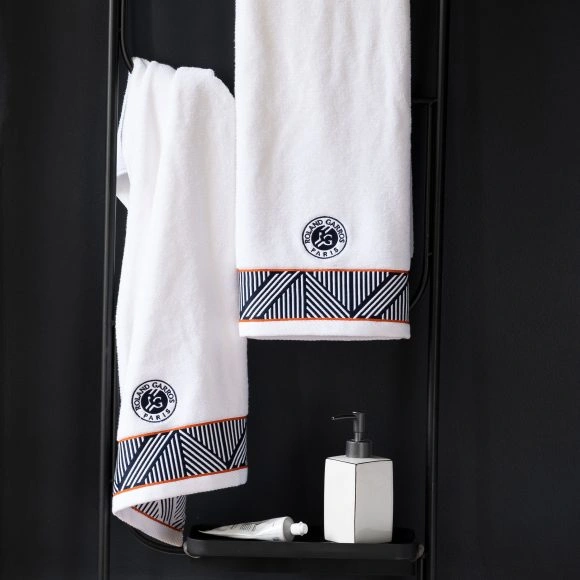 Carré Blanc pour Roland-Garros : la collaboration anniversaire