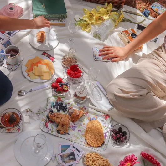 Nappes et serviettes pour un pique-nique qui a du style