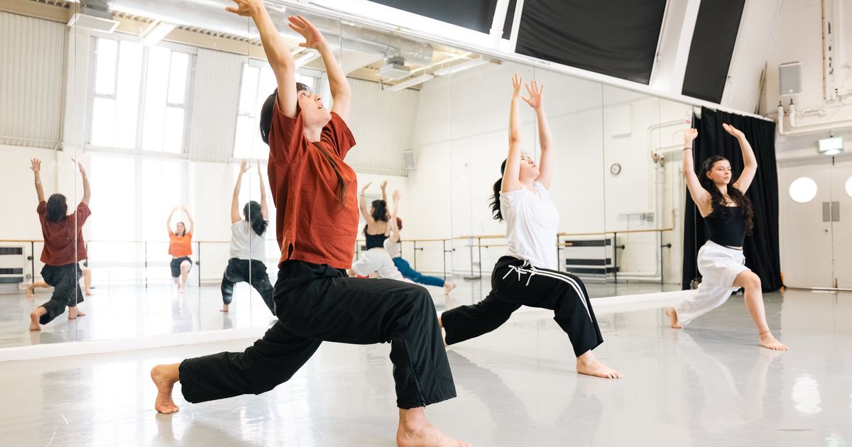 Contemporary Intermediate with Ellyn Hebron