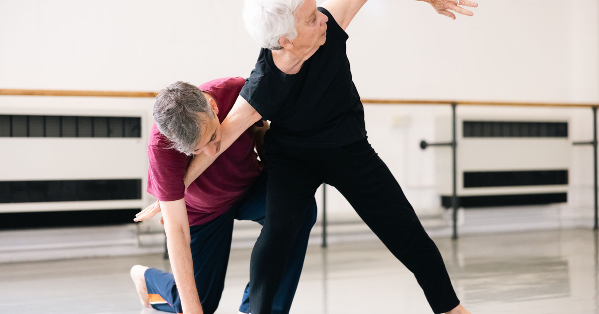 Summer Intensives for Adults: Contemporary Open Level for Over 60s with Sar