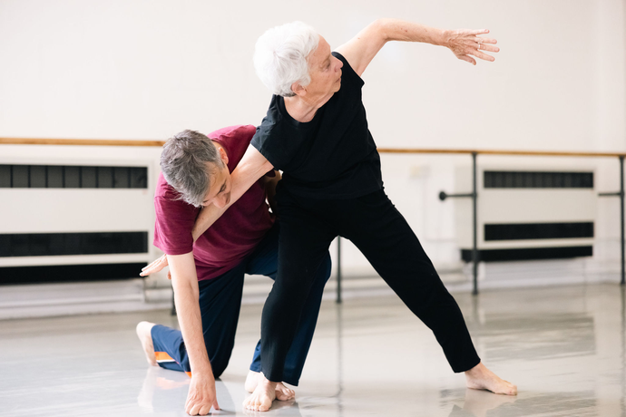 Summer Intensives for Adults: Contemporary Open Level for Over 60s with Sar