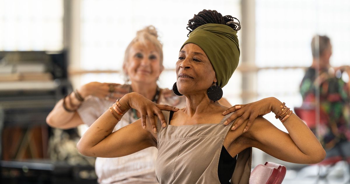 Introduction to Dance & Movement for Health & Wellbeing Course