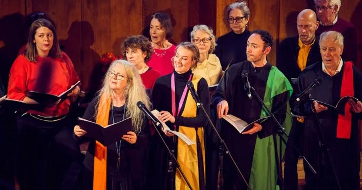 Electric Voice Theatre: The Peaceful Crystallographer - and Other Songs