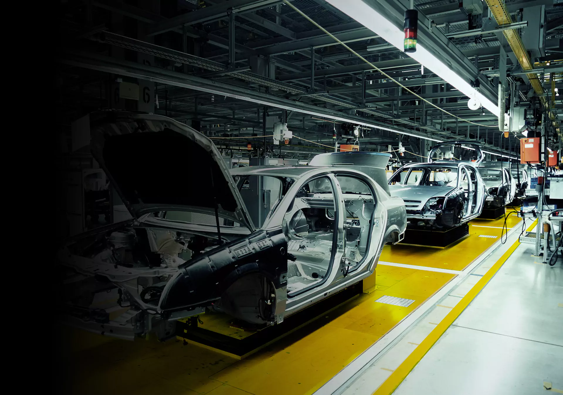 https://a.storyblok.com/f/243938/1920x1346/d14adeee45/autosmartmanufacturing-header-1920.webp