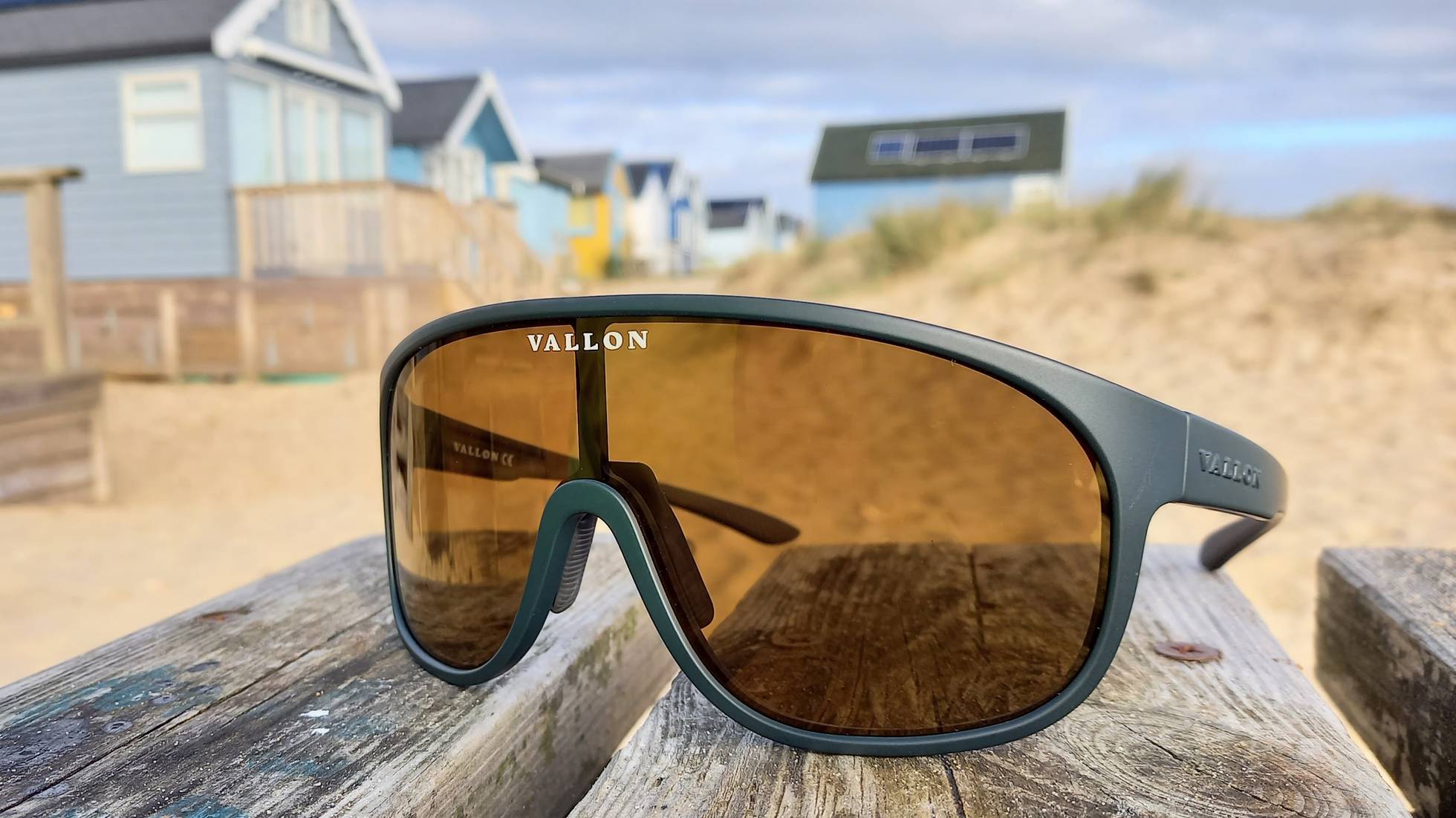 VALLON Watchtowers - sustainable sunglasses for gravel riders