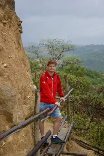 Flo bei einer Wanderung in Melnik