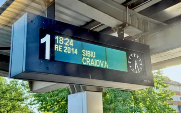 Rumänischer Zugzielanzeiger