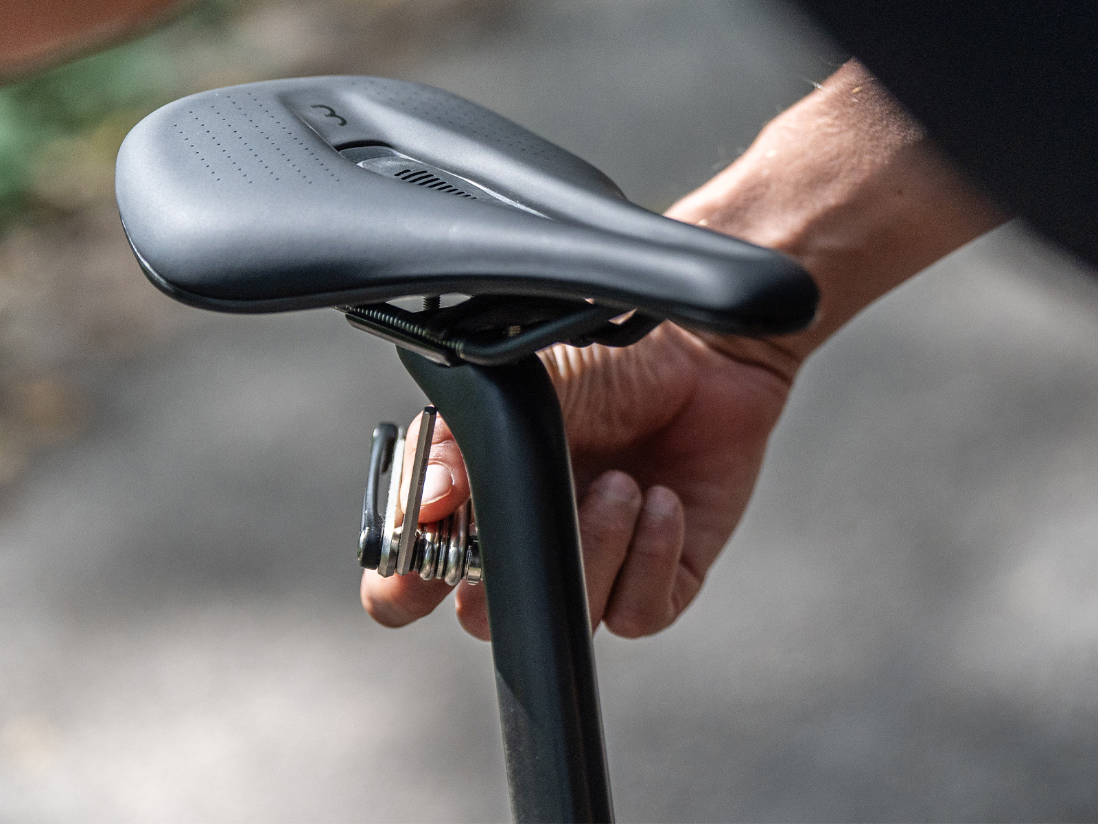 seatpost seat assembly