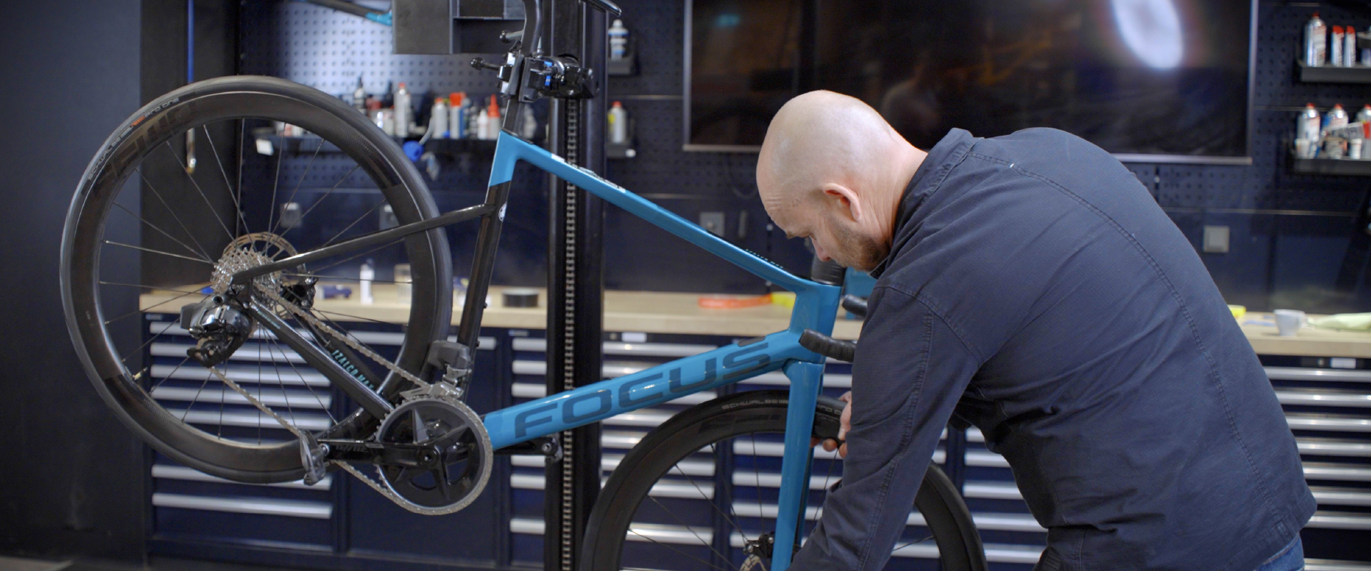 Watch That Manual | Hoe maak je fietsbanden tubeless?
