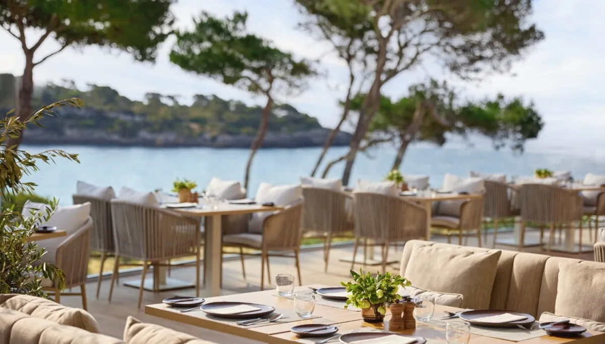 Restaurant Oliva Ikos Porto Petro