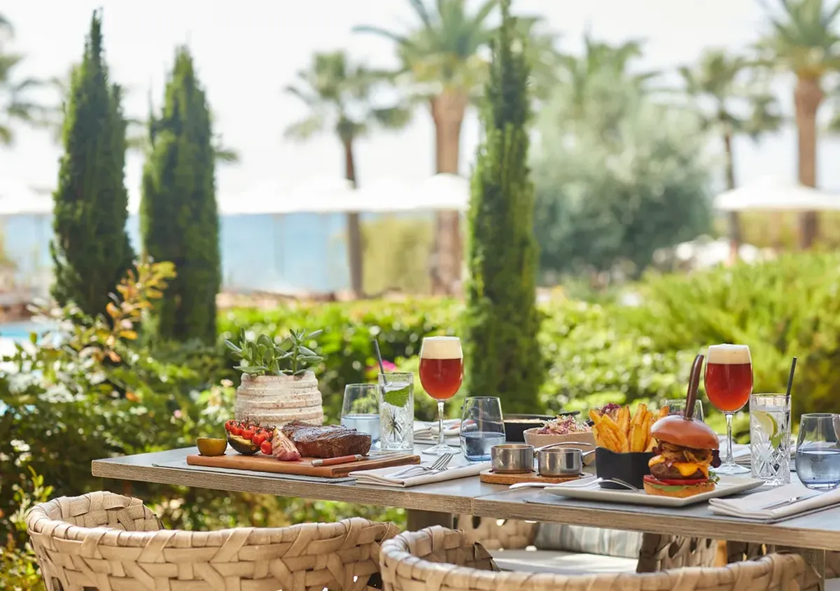 Restaurant Grill By The Pool Sani Beach