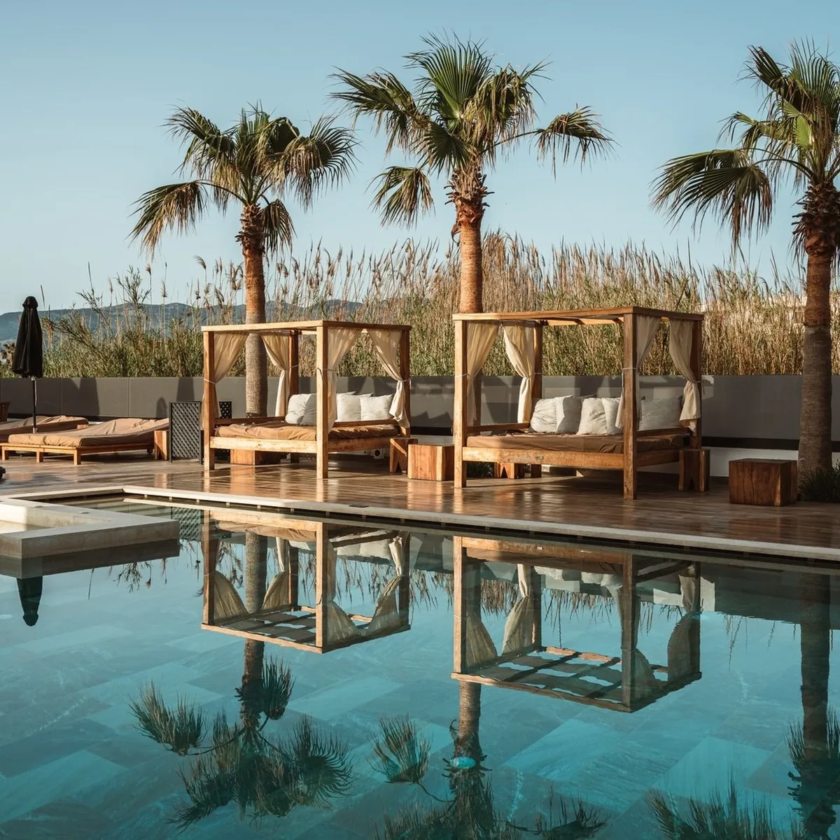 Pool Bar Hotel Lango Design