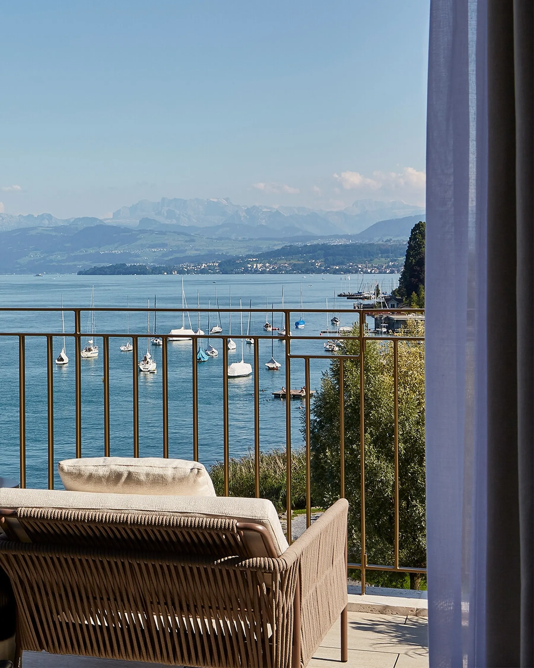 Ontspan met uitzicht over het meer van Zürich | Senses