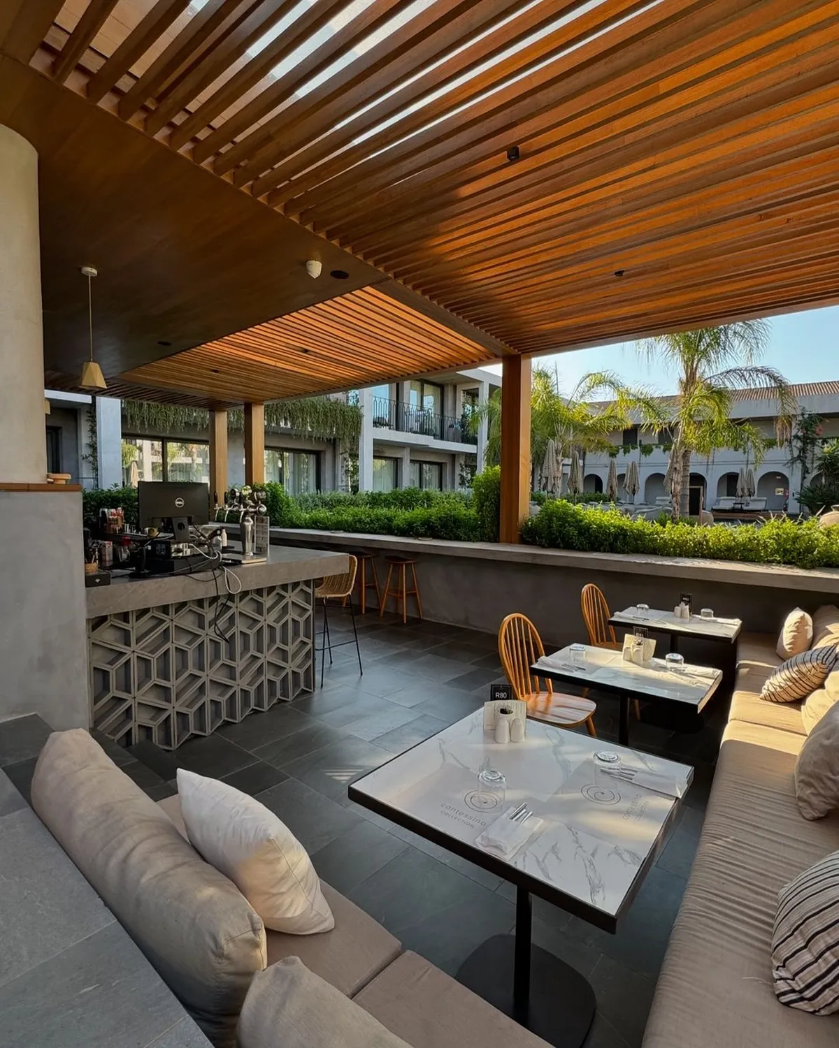 Poolside Snack Bar Hotel Contessina Suites & Spa