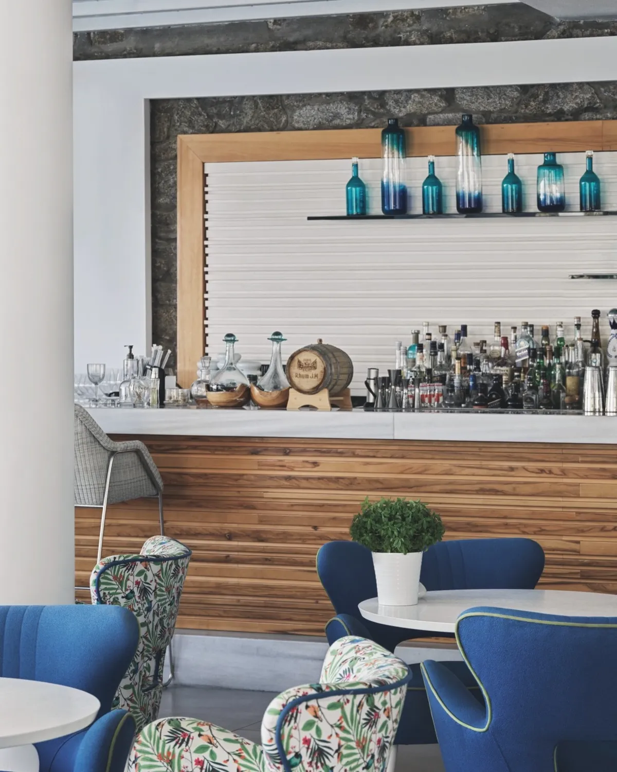 George's Bar Myconian Ambassador Relais & Chateaux