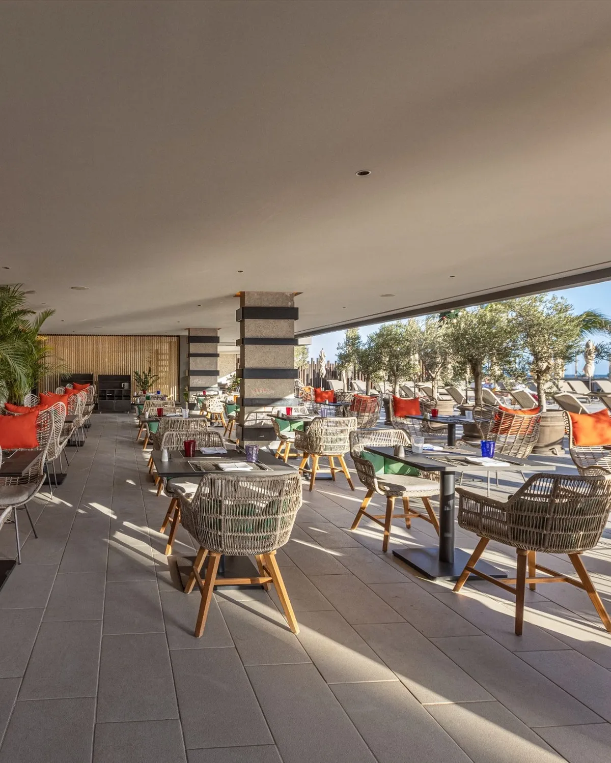 Erizo Bar & Restaurant Hotel Faro, a Lopesan Collection Hotel