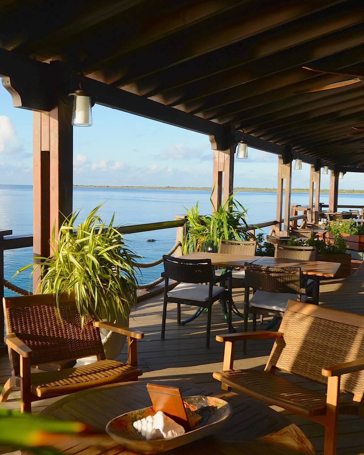 La Balandra Restaurant & Bar Harbour Village Beach Club