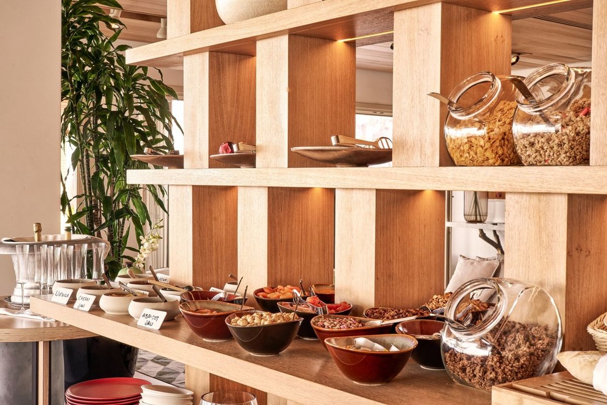 Breakfast Hotel Myconian Naia Luxury Suites