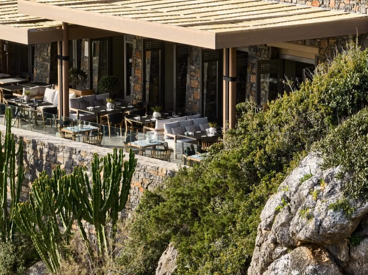 Taverna Daios Cove Luxury Resort