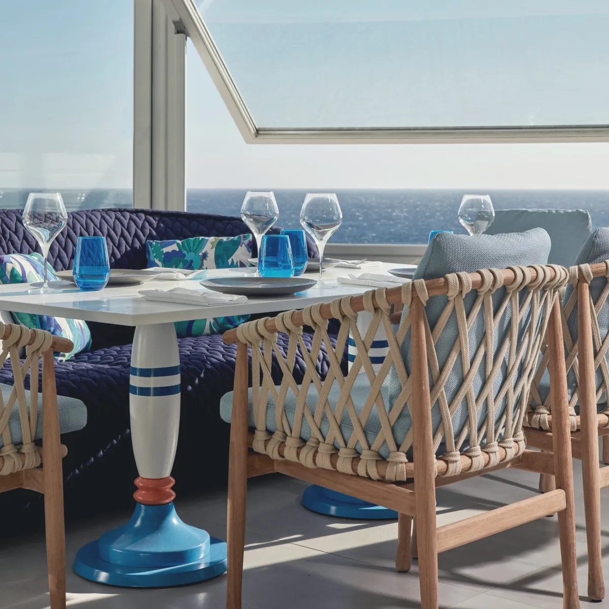 Restaurant Latitudes Myconian Ambassador Relais & Chateaux