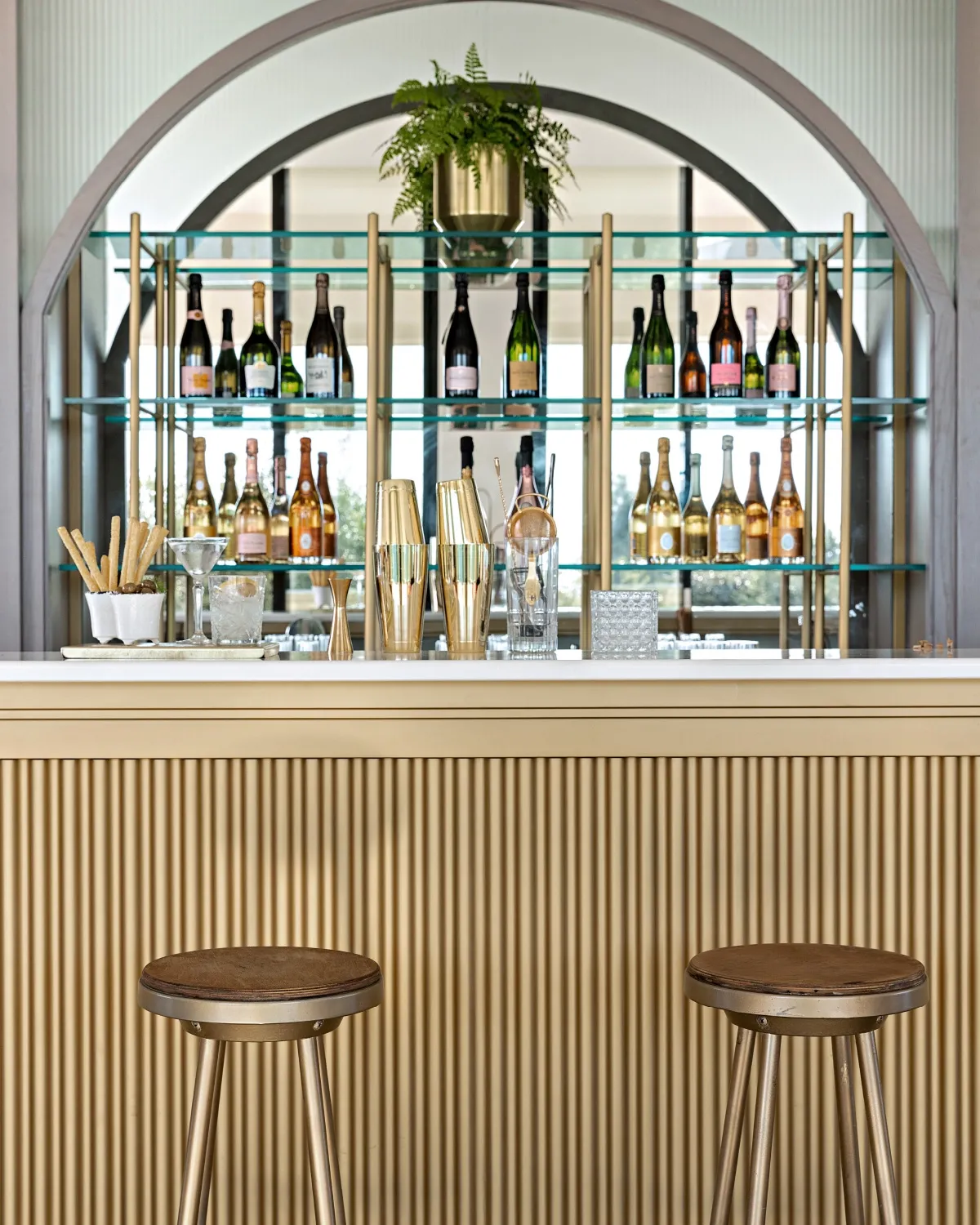 Merlin's Bar Restaurant Grecotel Corfu Imperial