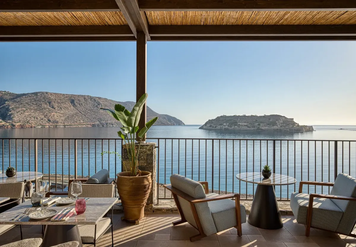 Antonio's Domes of Elound, Autograph Collection Crete