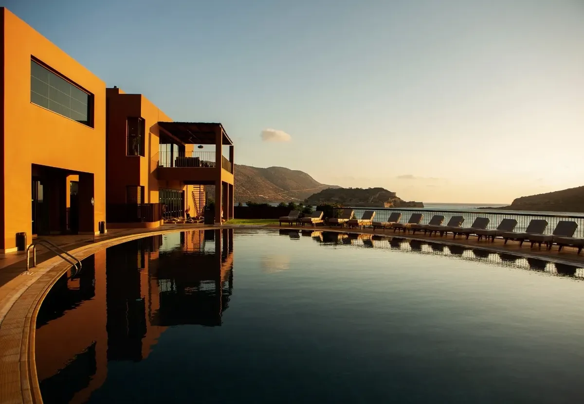 Makris Pool Bar Domes of Elound, Autograph Collection Crete