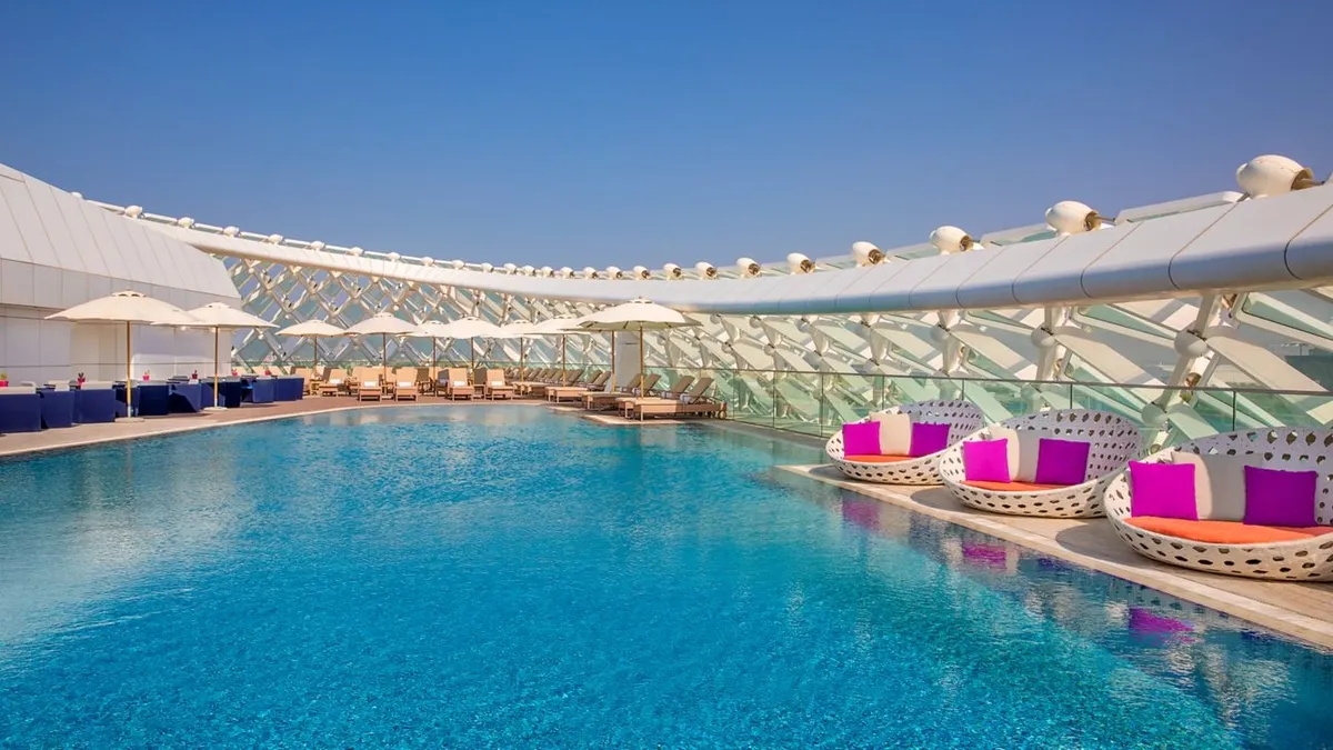 Sun Deck W Abu Dhabi Yas Island