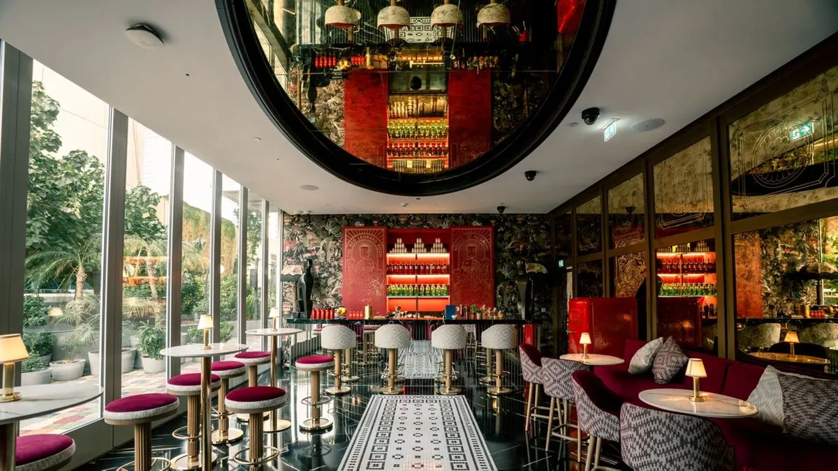 Farrago W Dubai Mina Seyahi