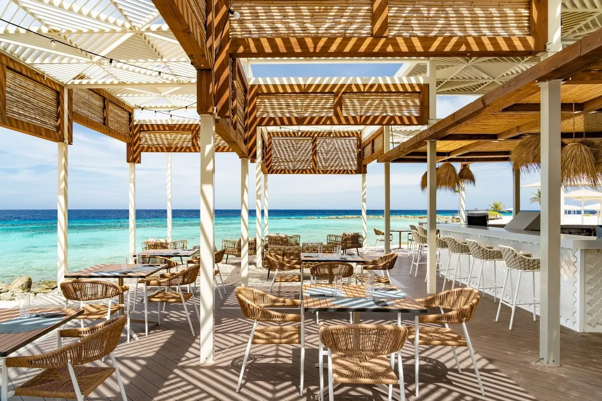 Salty Iguana Ocean Grill Curaçao Marriott Beach Resort