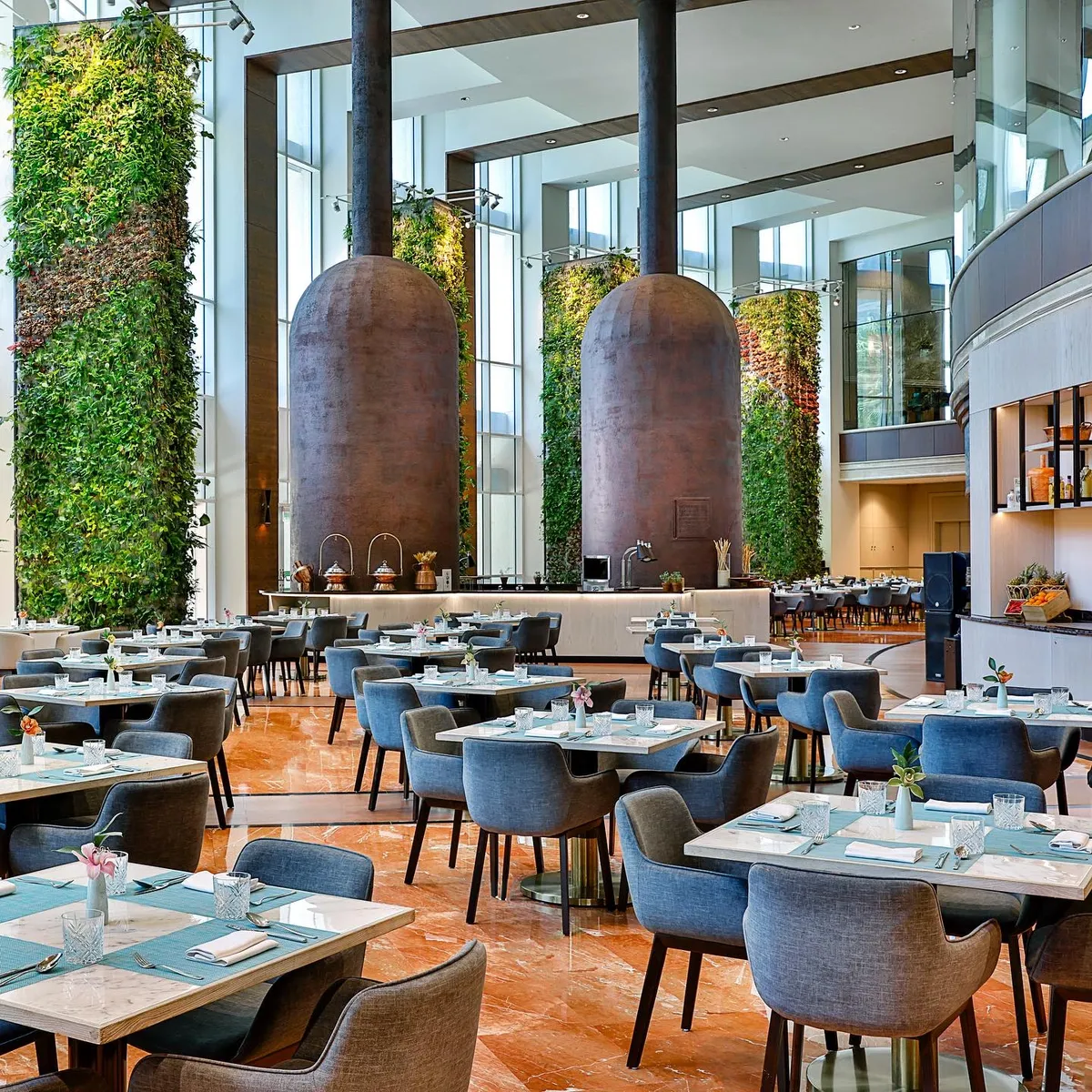 The Lagoon Restaurant The Ritz-Carlton Doha