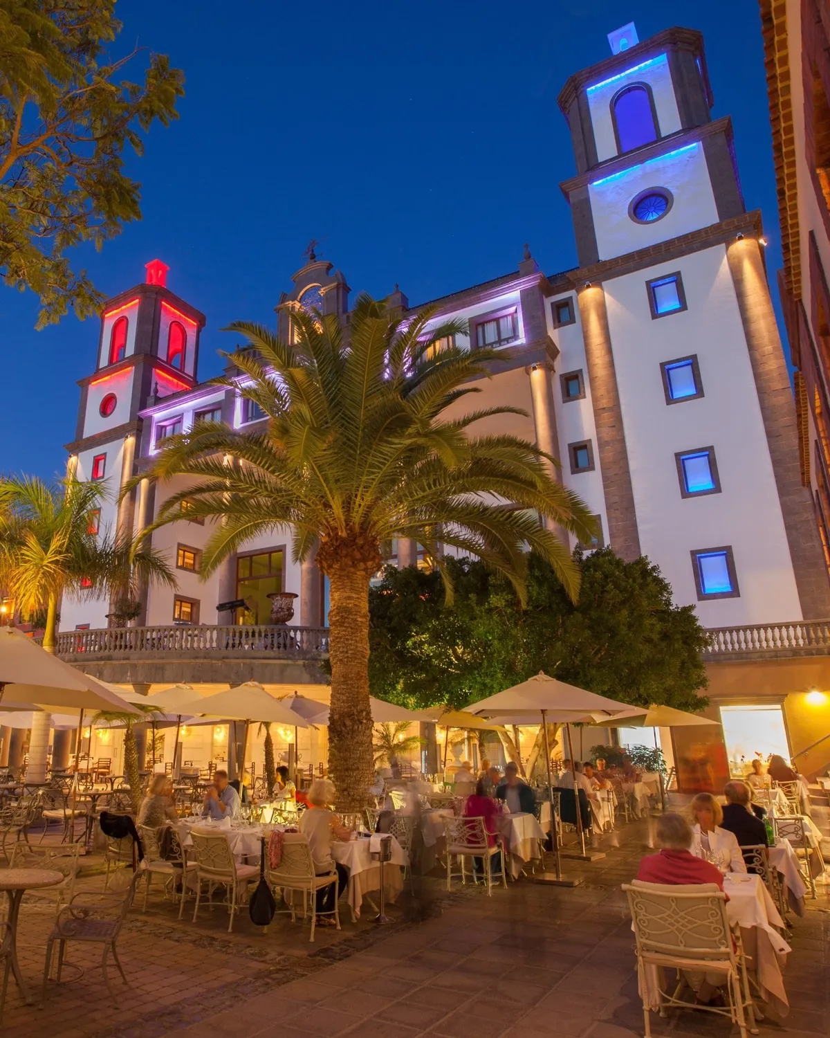 Outdoor restaurant La Casa Vieja Lopesan Villa del Conde Resort & Thailasso