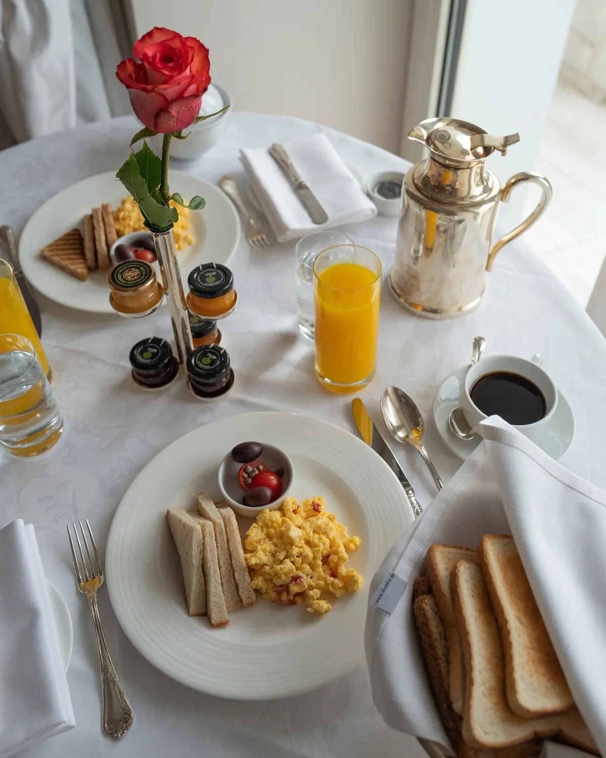 Room service Hotel King George a Luxury Collection