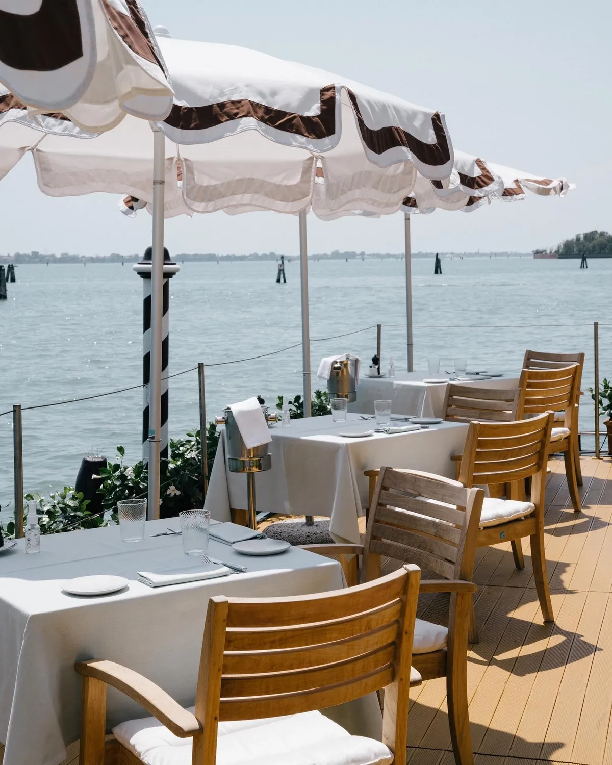 Outdoor restaurant Il Porticciolo Cipriani, A Belmond Hotel