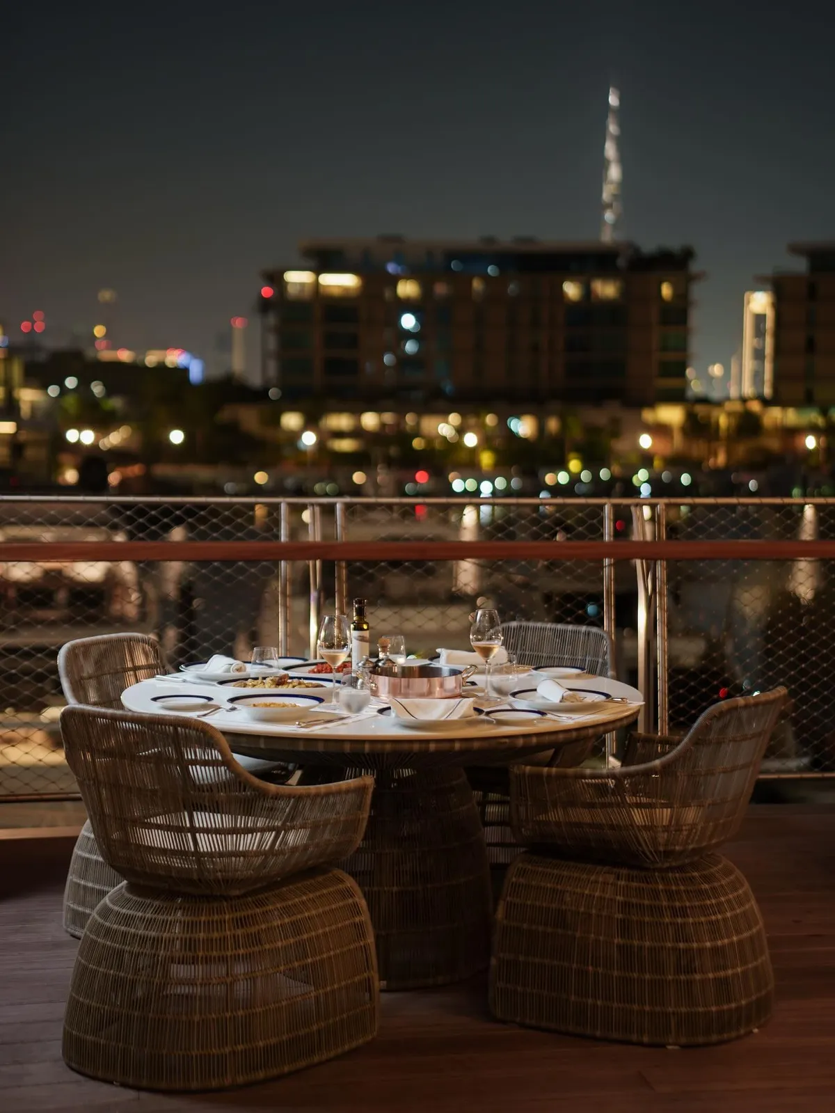 Yacht Club Restaurant Bulgari Resort Dubai