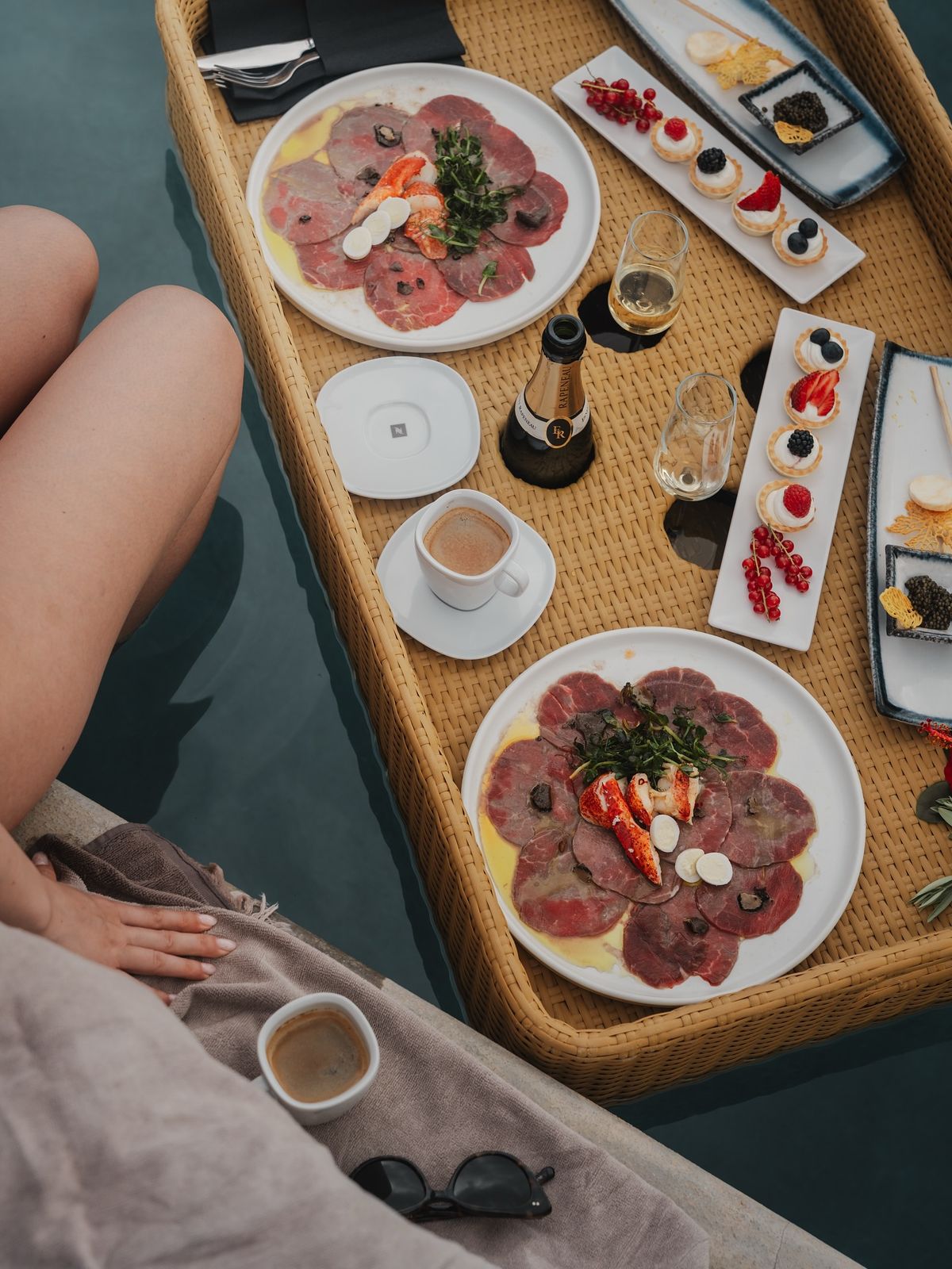 Room Service Porto Zante Maris Suites