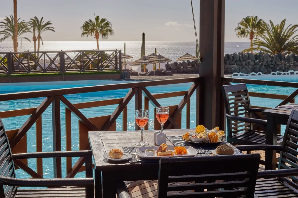 Restaurant Barefoot Grill Secrets Lanzarote Resort