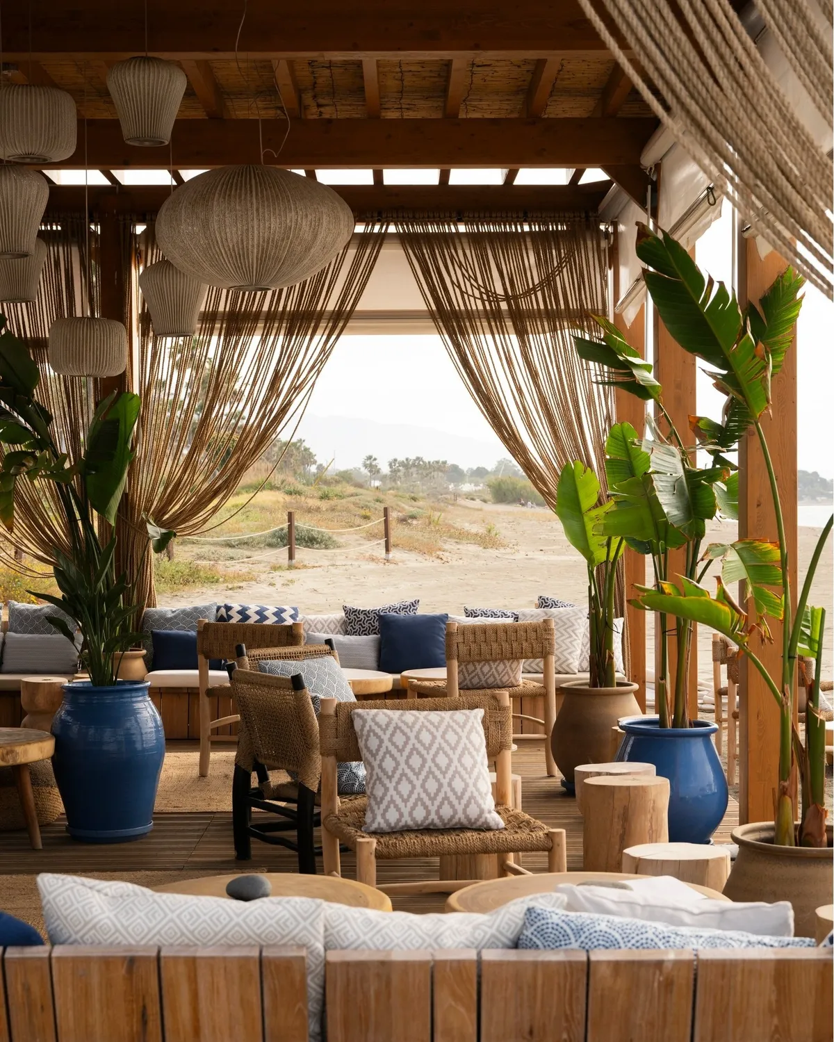 Outdoor restaurant Azure beach METT hotel