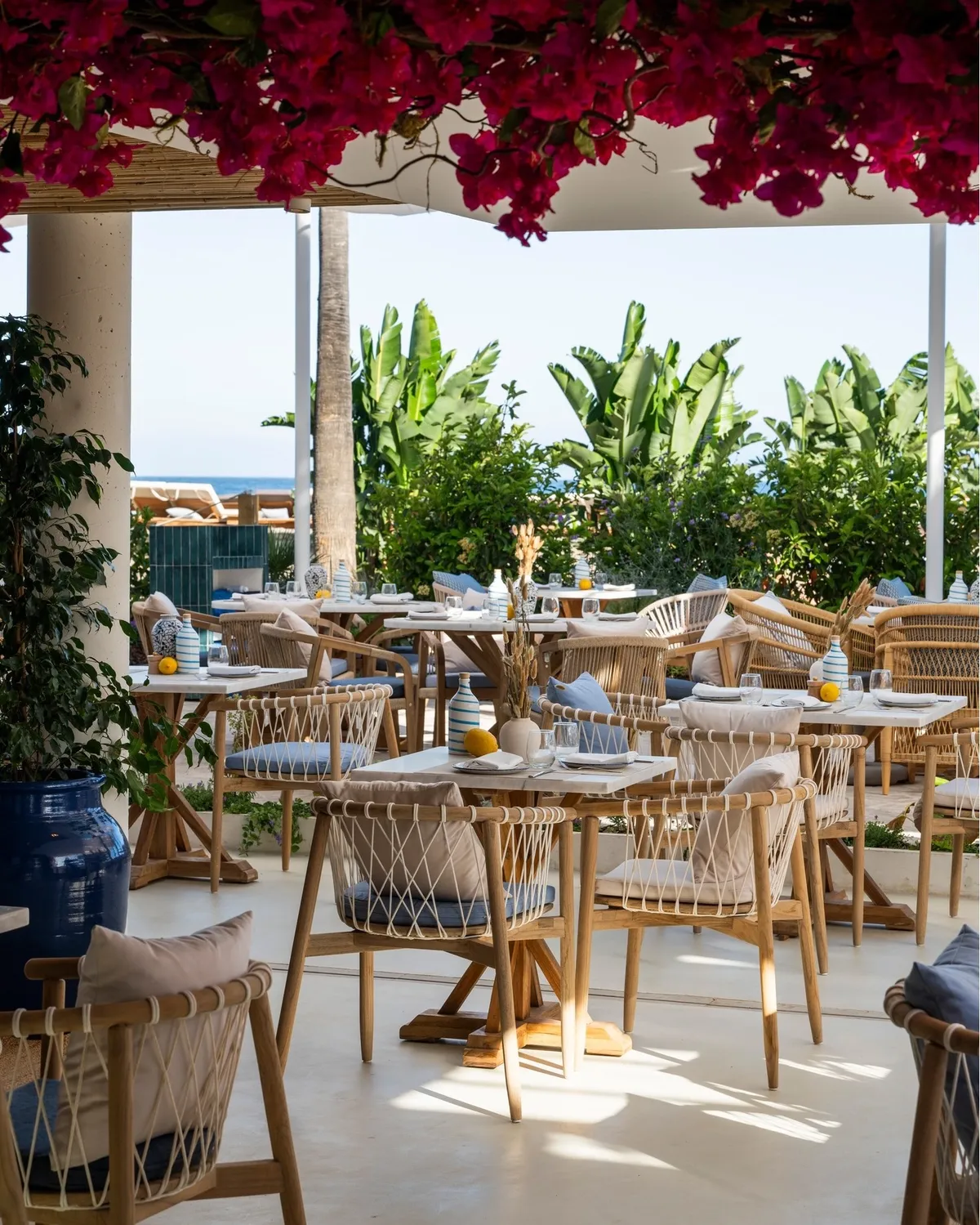 Outdoor restaurant Ammos METT hotel