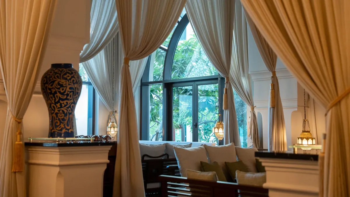 Lounge Ewaan Palace Downtown