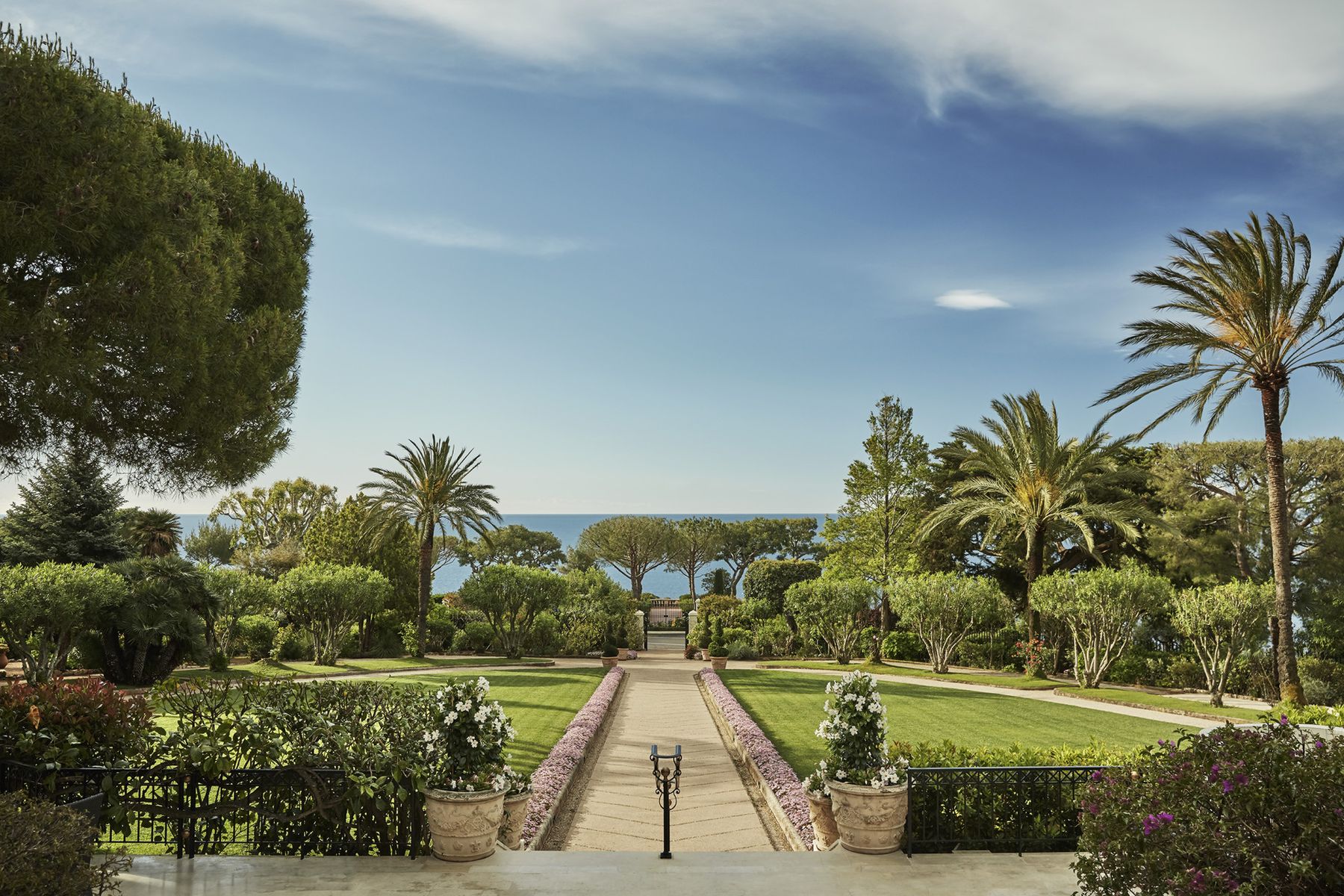 Grand-Hôtel du Cap-Ferrat, A Four Seasons Hotel Garden