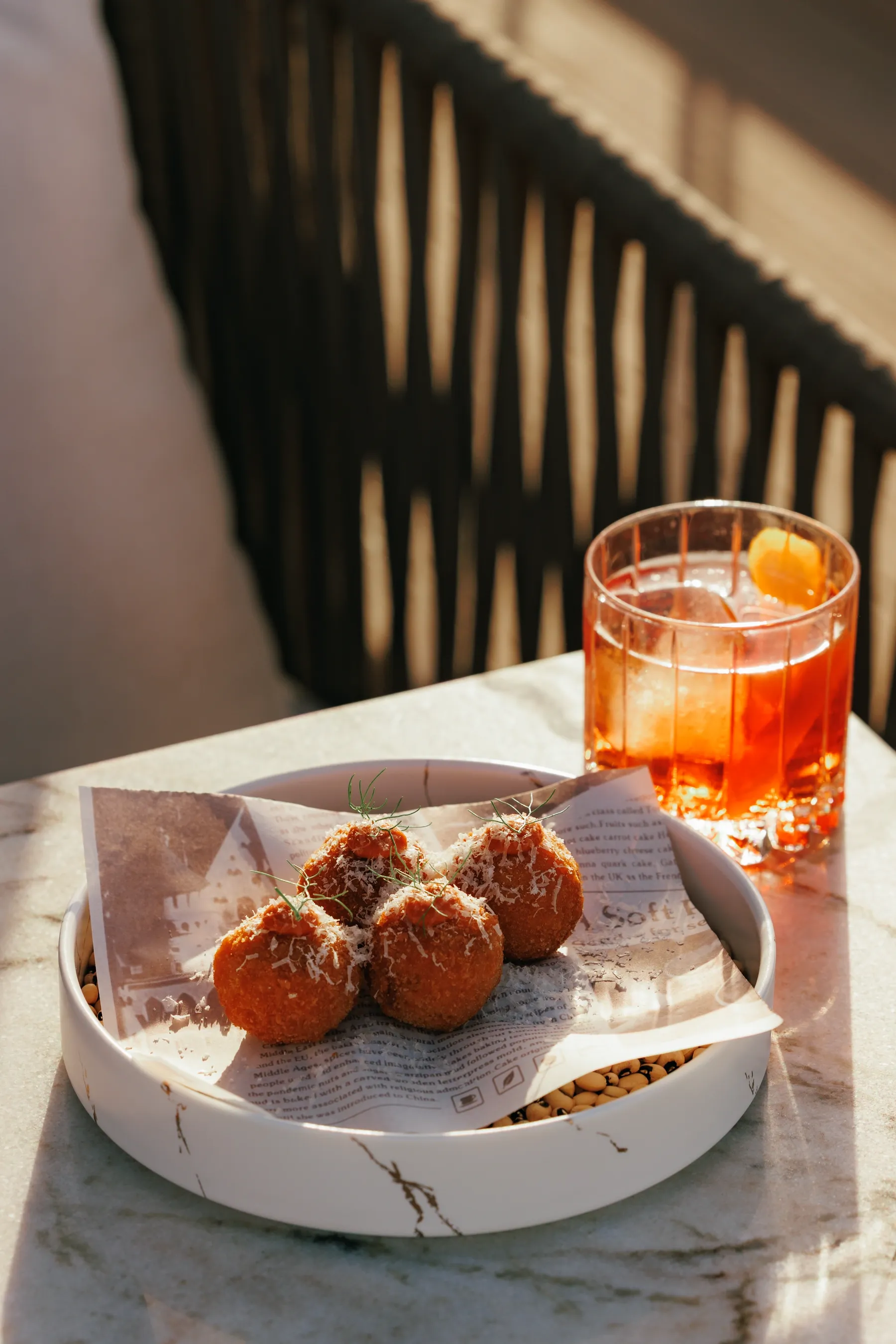 Geniet van Oman: luxe aperitief met uitzicht en verfijnde bites | Senses